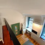 Mooki Rumbach Budapest Apartment